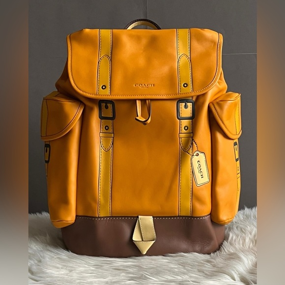 Coach Other - 💰SOLD - C8480- Coach Hitch Backpack with Trompe L’oeil